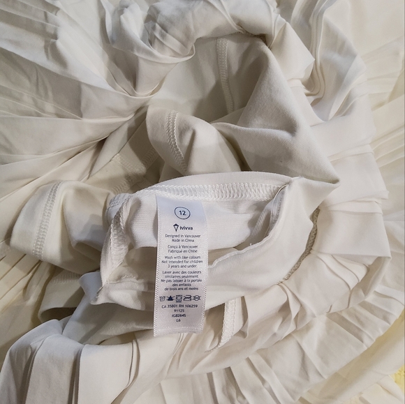 Ivivva Lululemon Pleat The Hiat Skirt Size 12 - Picture 8 of 8